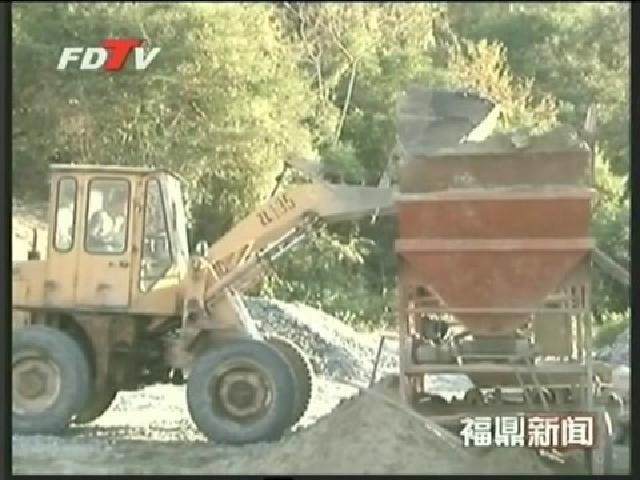點頭翁溪村：鄉賢村民自發出資解修路資金難題