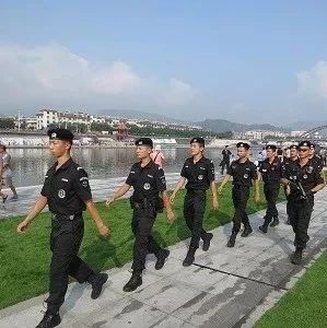 如果您幸運地接到這個電話，您就是咱福鼎的形象代言人啦