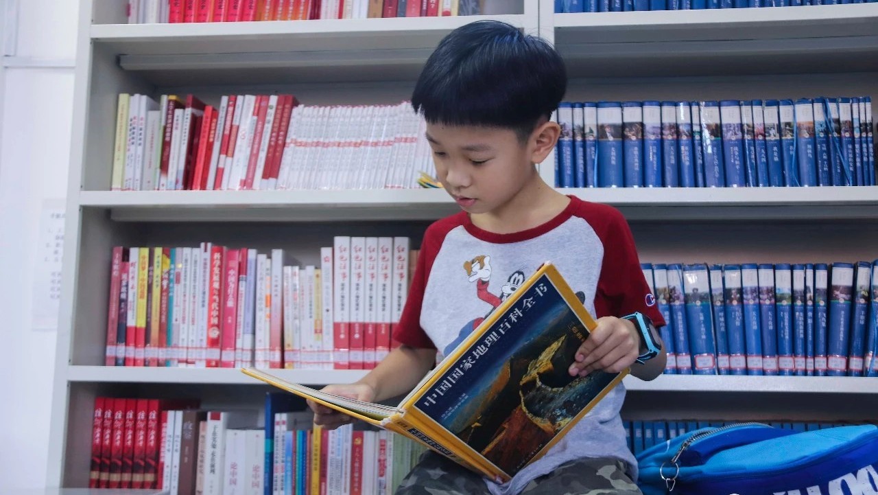 讀書使生活更美好，書香讓福鼎更美麗