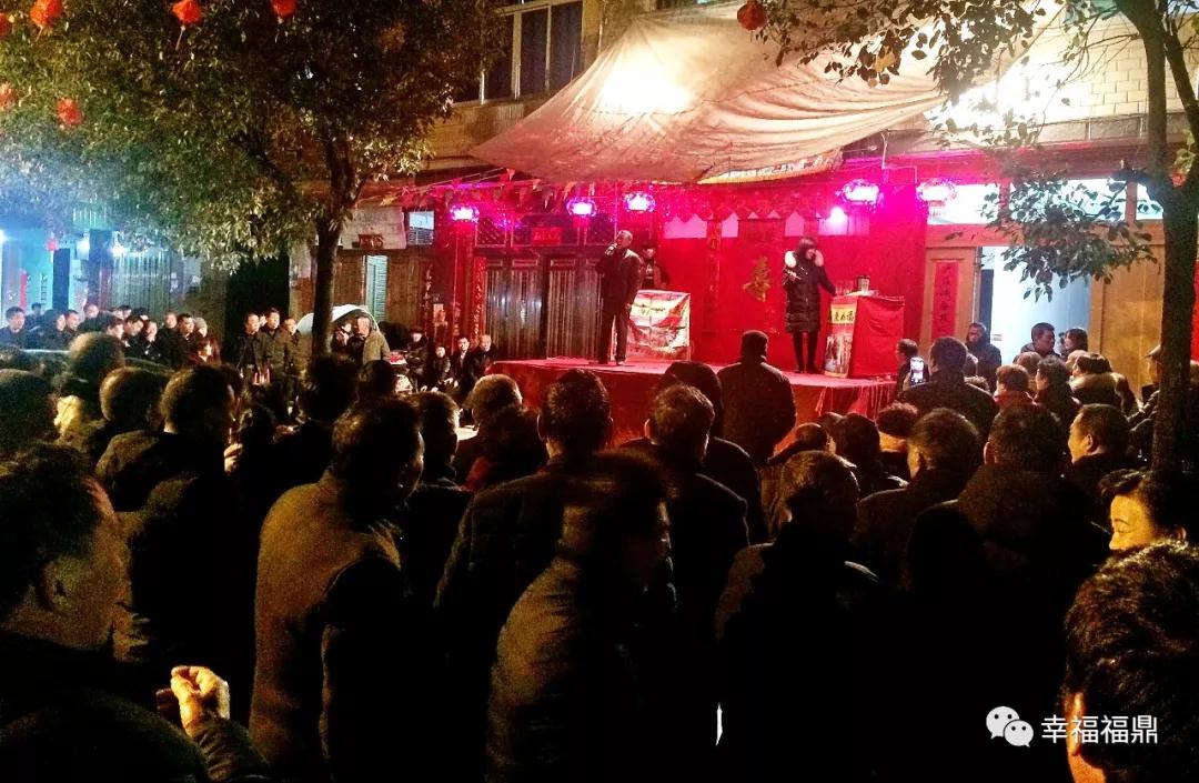 老人過壽不擺宴席，不發紅包，只做了這么一件事……