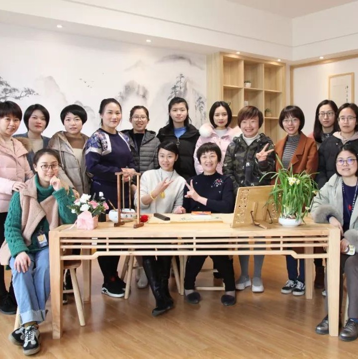 玫瑰吐芬芳！看福鼎檢察院的“娘子軍”如何頂“半邊天”