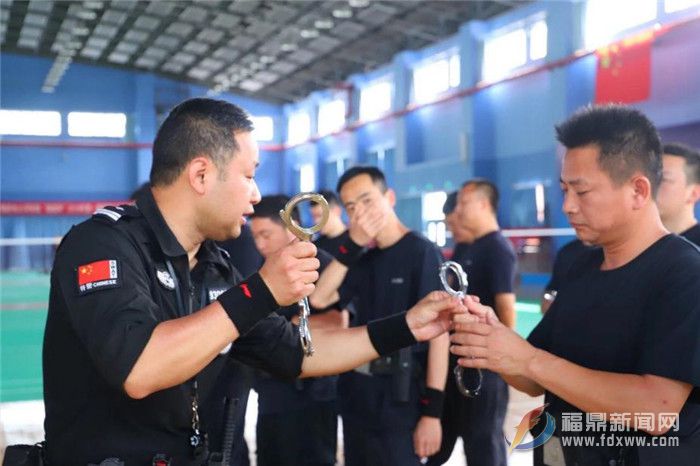 福鼎公安警務實戰訓練熱血進行時