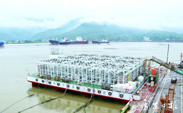 國內最大深遠海智能環保型鮑魚養殖平臺建成