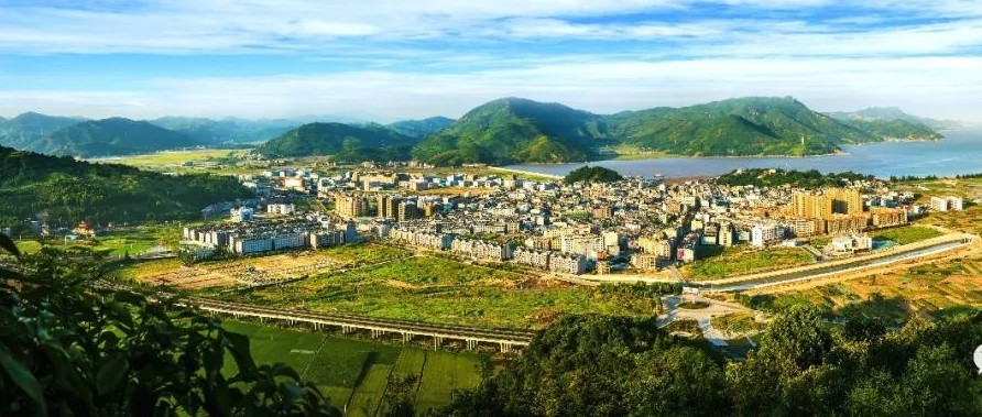 來，一起看看這“仙都名鎮”的70年華章