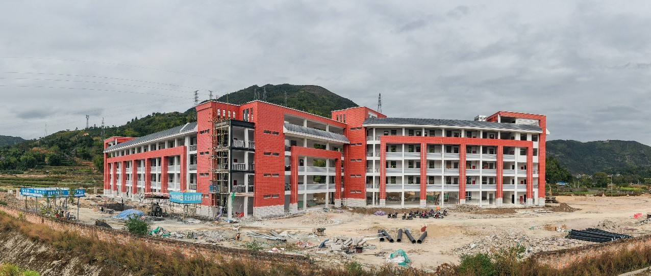 城北小學、白琳鎮第二幼兒園完工了？一起瞧瞧
