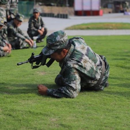 2020年軍事訓練第一槍已打響，還不來看？