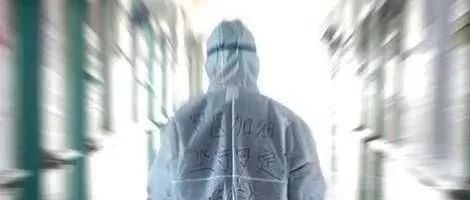 74歲老人用這首歌向不計報酬、無論生死的一線醫護人員致敬！【福建藝術戰“疫”】