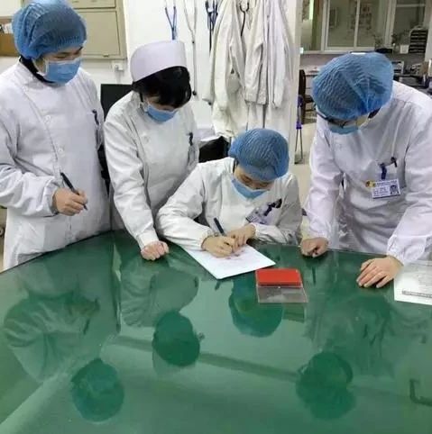 “我也怕，哪天進去就出不來了”