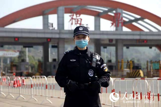 “90后”女特警請纓上防“疫”一線：我想守護大家平安