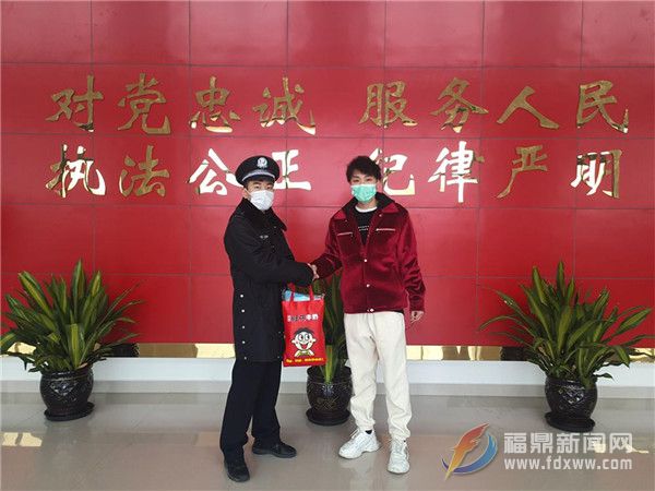 暖心！白琳一熱心群眾捐贈口罩