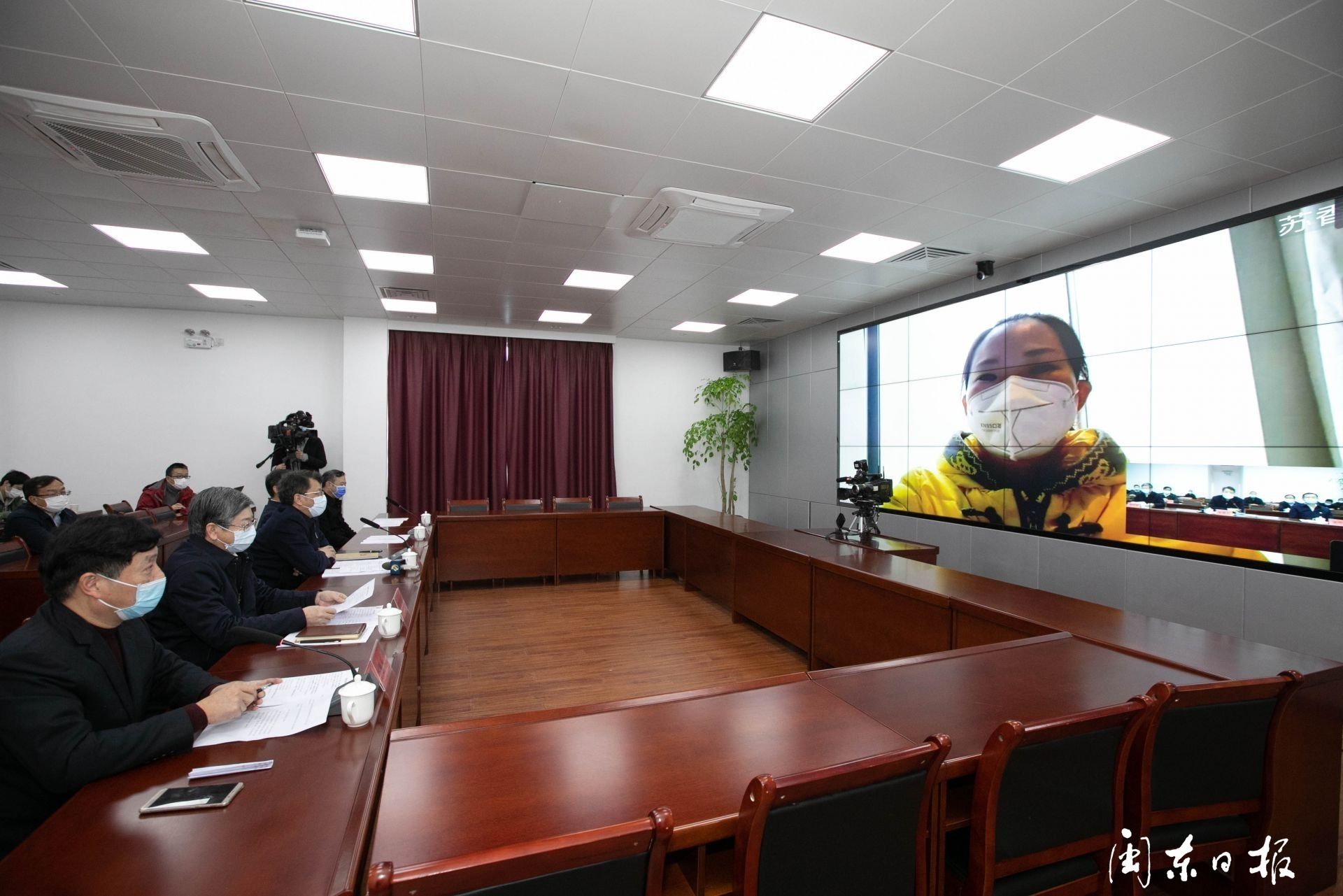 “你們是寧德人民的驕傲，是最美的逆行者！” 郭錫文梁偉新視頻連線一線醫務人員