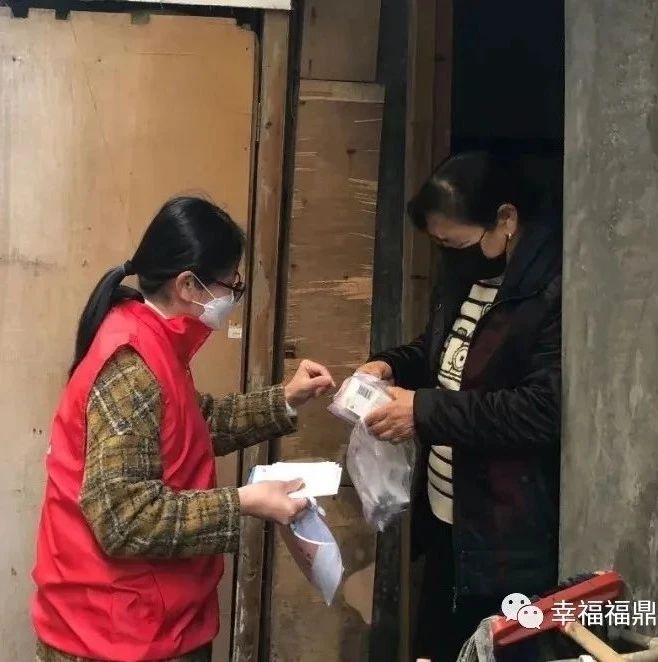 戰“疫”一線的最美軍嫂