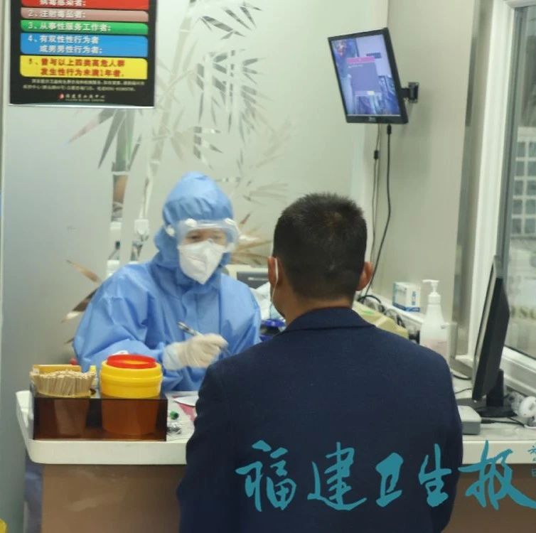 剛剛，福建又有兩位新冠肺炎康復者接力捐獻血漿