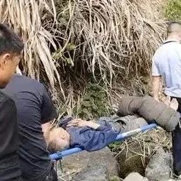 貫嶺一老人走失，警民聯手開展深山大搜救