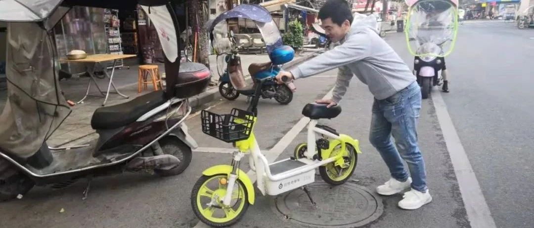 點頭人注意啦，以后可不能這樣停車了！