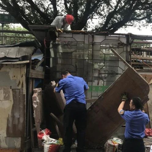為文明護航，桐城街道向違建“亮劍”