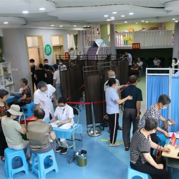 貼心！桐山街道為老年人開設疫苗接種便民服務點