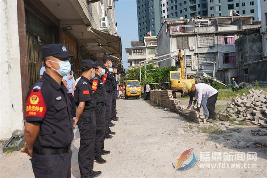 小路社區：網格助力拆除違章搭建 共建和諧社區