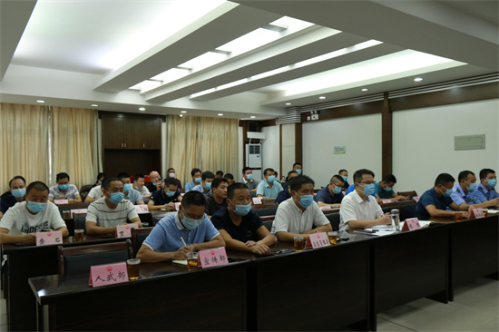 我市組織收聽收看全國、全省森林防滅火工作電視電話會議
