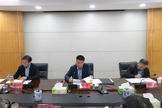 市委理論學習中心組專題學習研討會召開