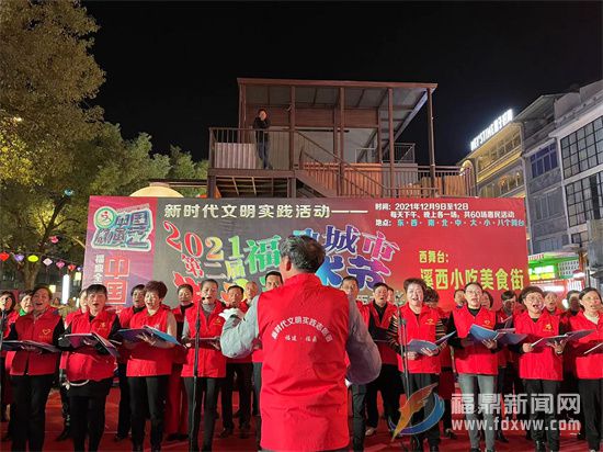 “紅歌大家唱”為創城助力喝彩