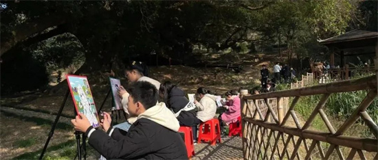 隔著屏幕游鄉村！有點意思~