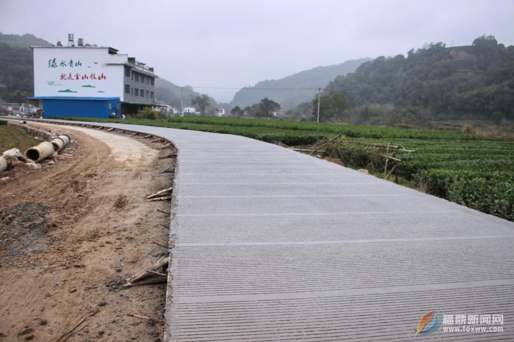 點頭大坪至舉州公路“單改雙”路面硬化有望春節期間單邊通車