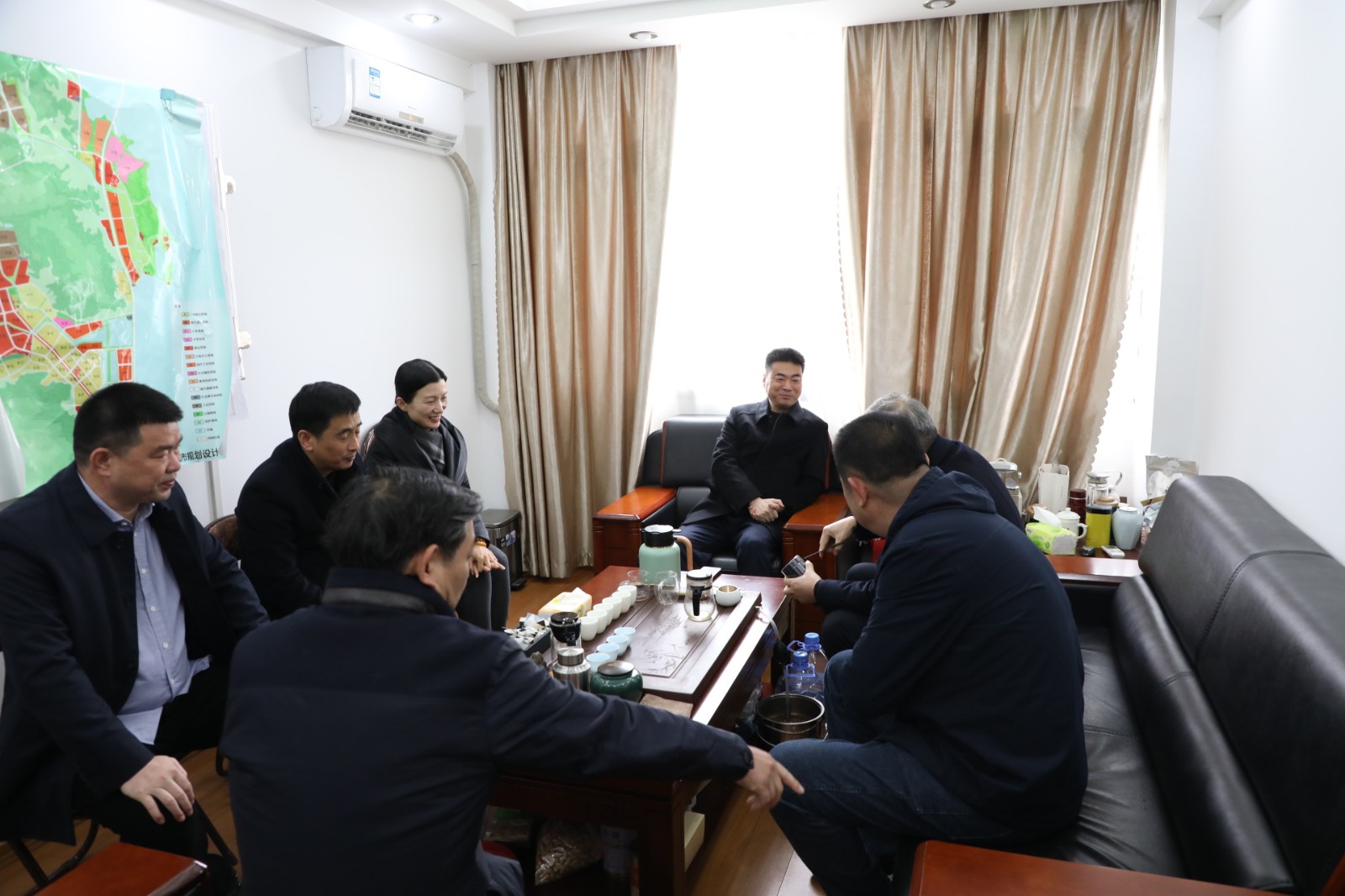 市領導新春走訪市人大常委會、市政協機關
