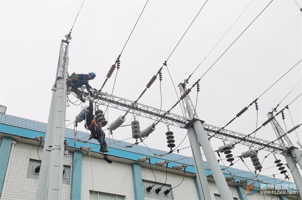 市供電公司：特巡消缺 守護元宵節安全用電