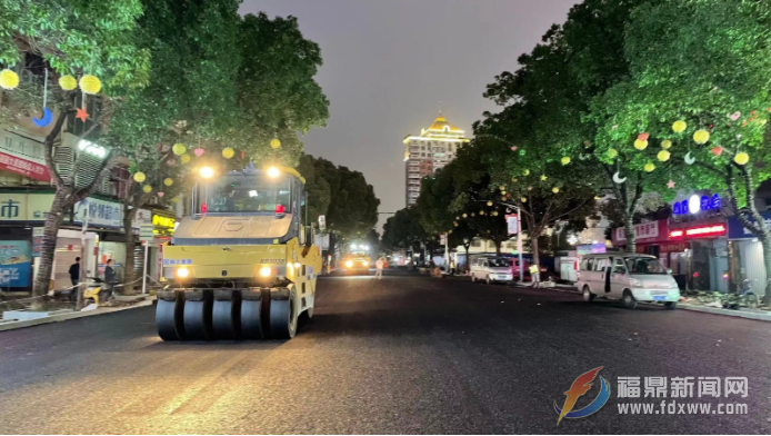 連夜奮戰 古城南路建設正酣