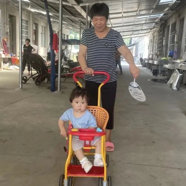身邊好人｜翁細英：孝媳賢妻人人夸，用愛澆灌和諧家