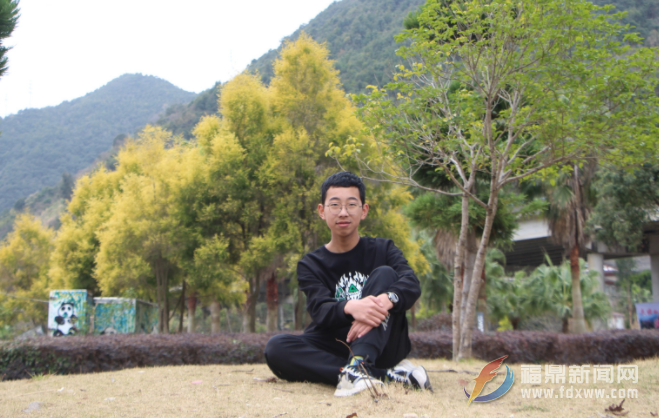 新時代好少年|陳子奇： 刻苦學習勇攀峰 品學兼優好榜樣