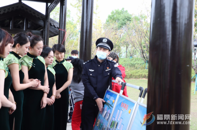 旗袍走秀攜手禁毒宣傳，讓禁毒知識入腦入心