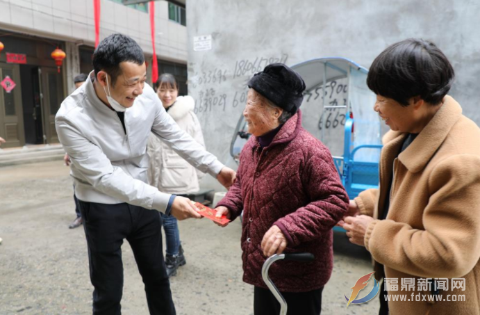濃濃關懷暖人心 ——點頭茶業協會組織開展春節送溫暖活動