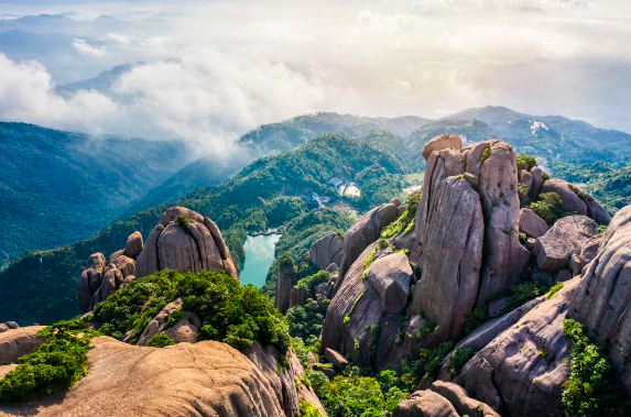 快一起開啟乘車旅游新模式！還有5A景區優惠措施！