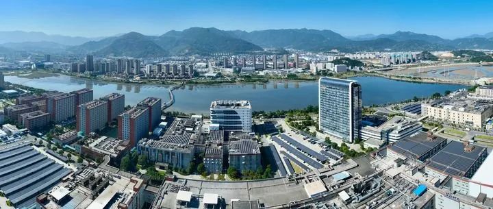 福建省委書記周祖翼：實施新時代民營經濟強省戰略 促進福建民營經濟發展壯大